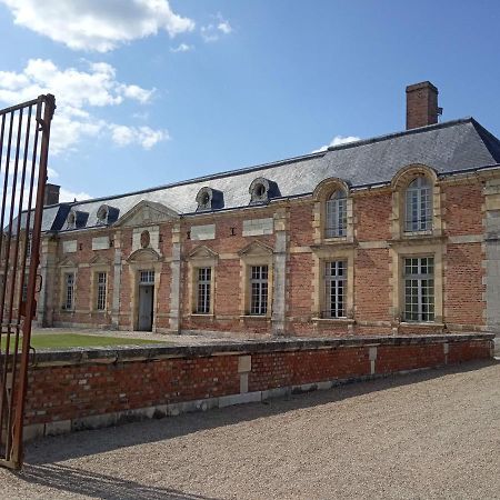 مبيت وإفطار Chateau De La Ferte Saint Aubin المظهر الخارجي الصورة