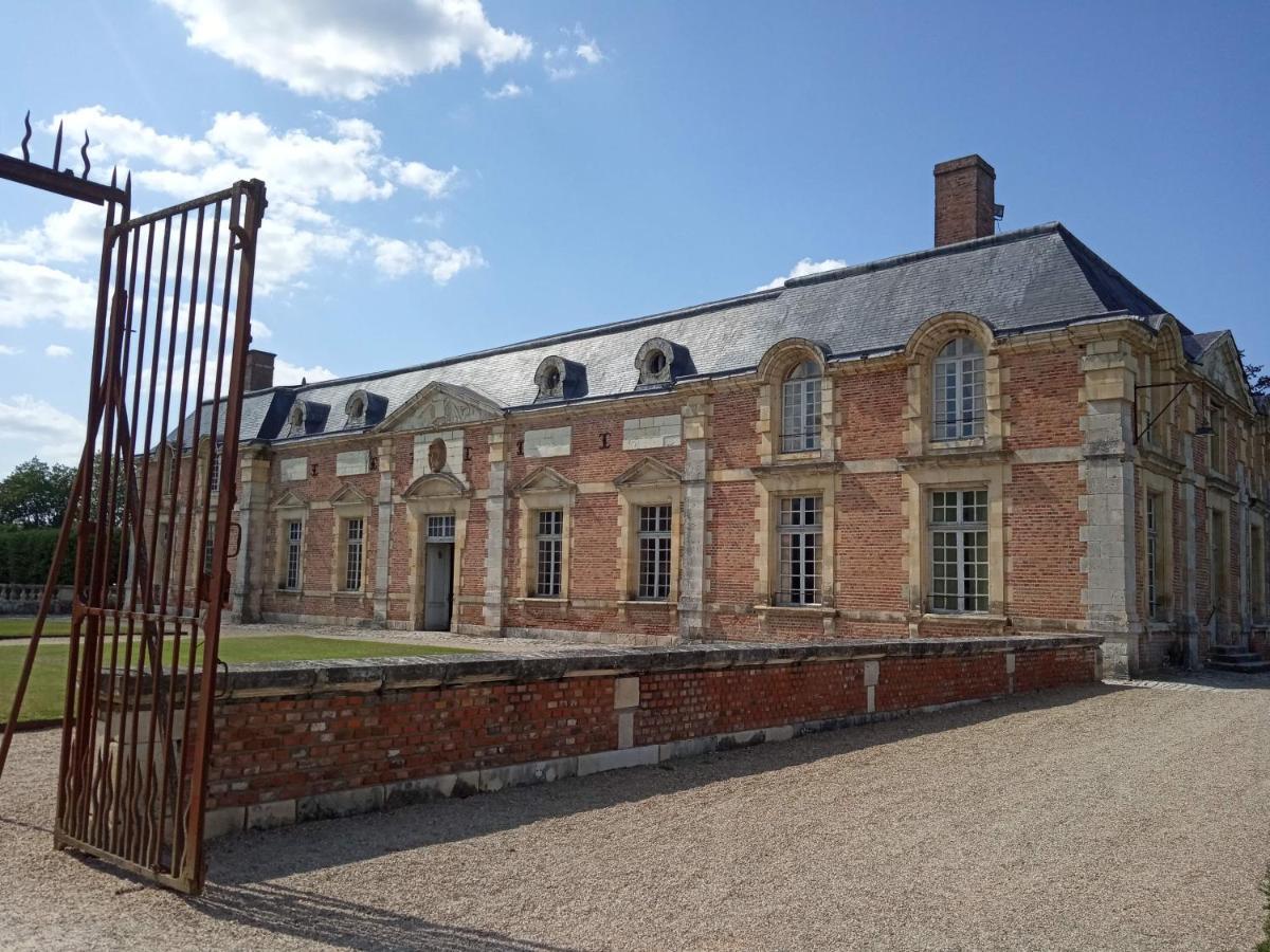 مبيت وإفطار Chateau De La Ferte Saint Aubin المظهر الخارجي الصورة